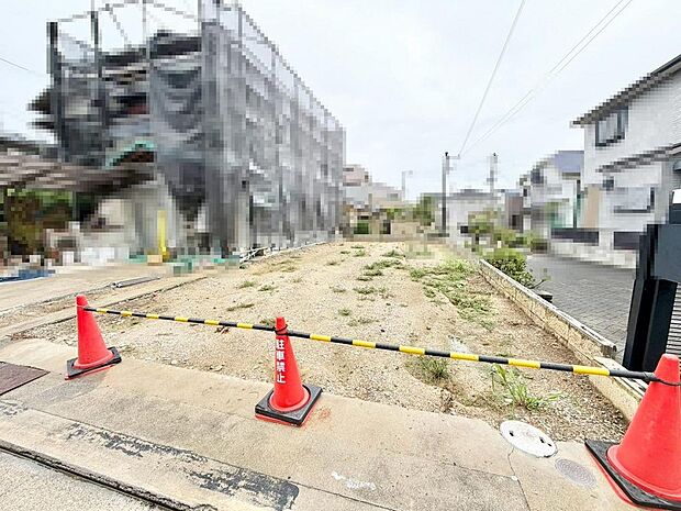 南面バルコニー有♪日当たり良好!ゆとりのあるバルコニーに洗濯物の多い日も安心ですね!