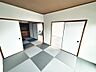 和室：約６帖と約４．５帖の和室は隣接してますので、繋げると広々お使い頂けますよ！来客時にも嬉しいですね！