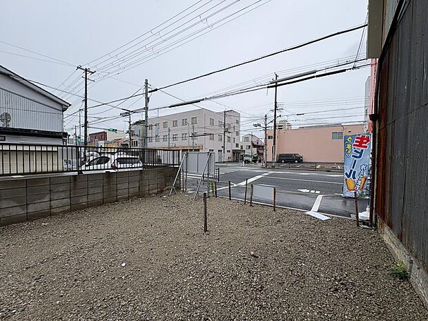 地勢はプランの自由度が高まり、建築後の生活もしやすい平坦地♪