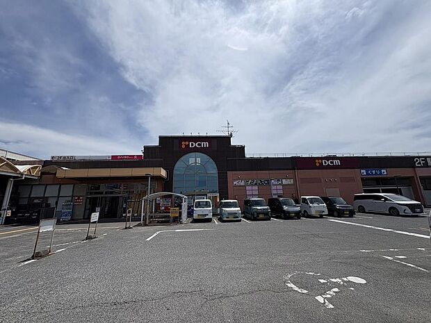 DCM岸和田東店まで徒歩２５分