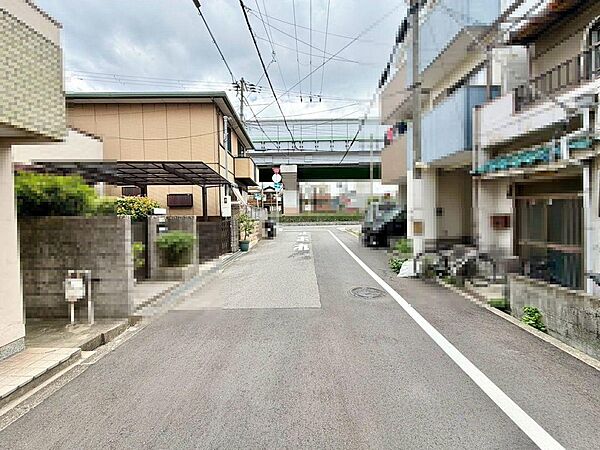 対面式を採用したキッチンですので、リビングで寛ぐご家族をいつも感じられます！会話を楽しみながら家事ができますね♪