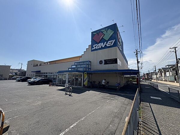 サンエーフードたなか店まで徒歩６分