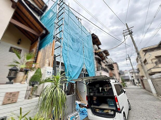広々とした駐車場です!愛車の置き場所に困らないですね♪