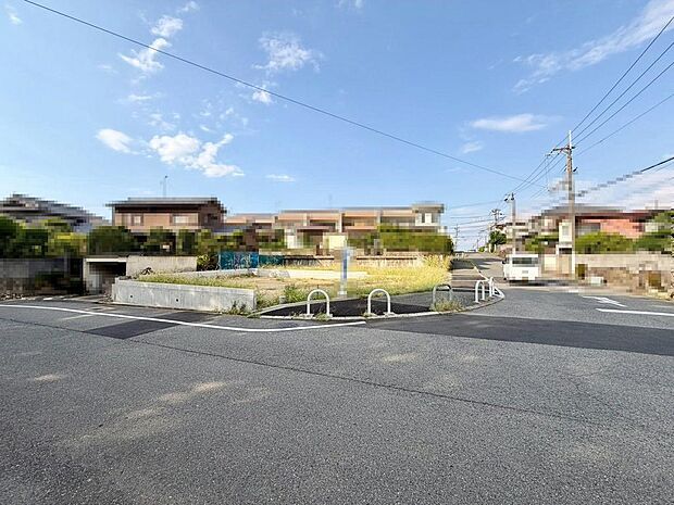 前面道路約９．１ｍ/約９．２ｍ！運転の苦手な方も安心ですね♪是非現地にてご確認ください！