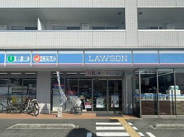ローソン西住之江１丁目店まで徒歩４分