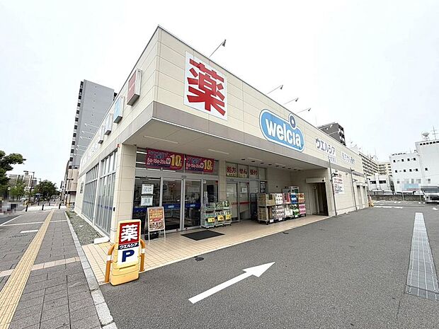 ウエルシア堺大町東店まで徒歩１４分