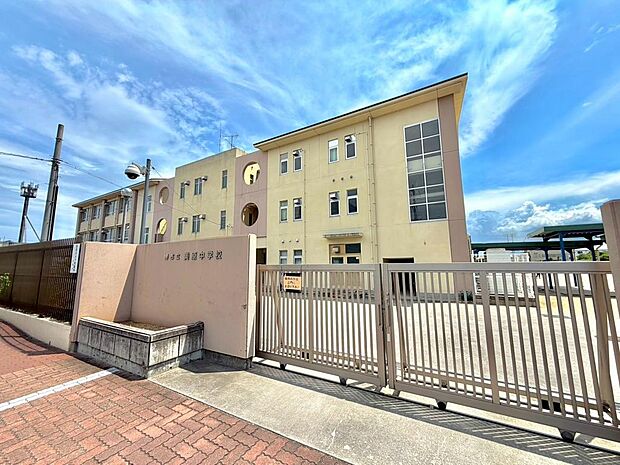 堺市立美原中学校まで徒歩１５分