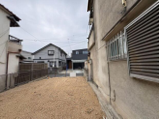 クローゼットございます!家具の配置にも困らない設計がされており、採光と室内のバランスが絶妙です♪