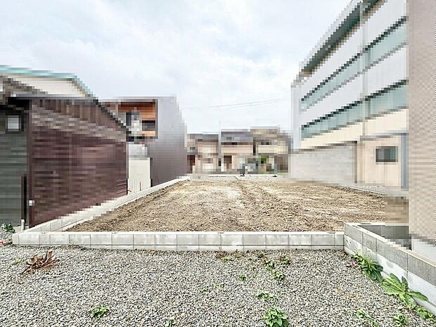 【前面道路】前面道路約５．４ｍ！運転が苦手な方も安心ですね！
