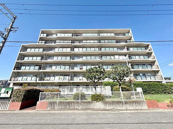 お客様にとって最良のマイホームが見つかりますよう、イエストアが全力でお手伝いさせていただきます！いつでもお気軽にお問い合わせ下さい♪