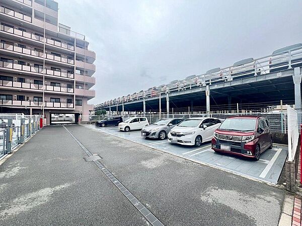 お客様にとって最良のマイホームが見つかりますよう、イエストアが全力でお手伝いさせていただきます！いつでもお気軽にお問い合わせ下さい♪