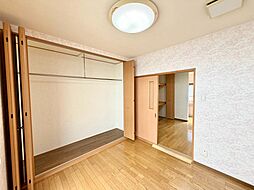 寝室の画像