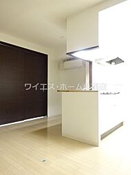 西武新宿線 武蔵関駅 徒歩8分の賃貸マンション 4階1LDKのリビング/ダイニング