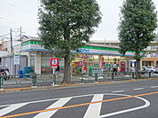 ファミリーマート 上鷺宮二丁目店（558m）
