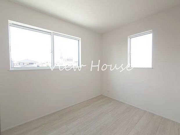 2面採光で明るく風通しの良いお部屋♪