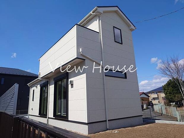 リビングが通りから見えにくい立地♪