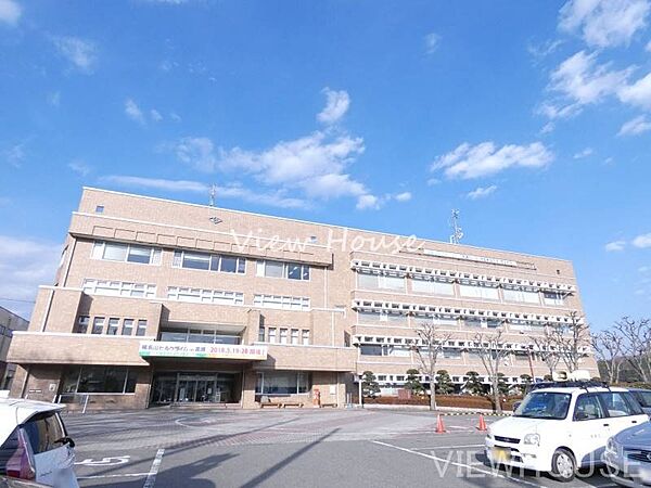 高崎市榛名支所 1071m