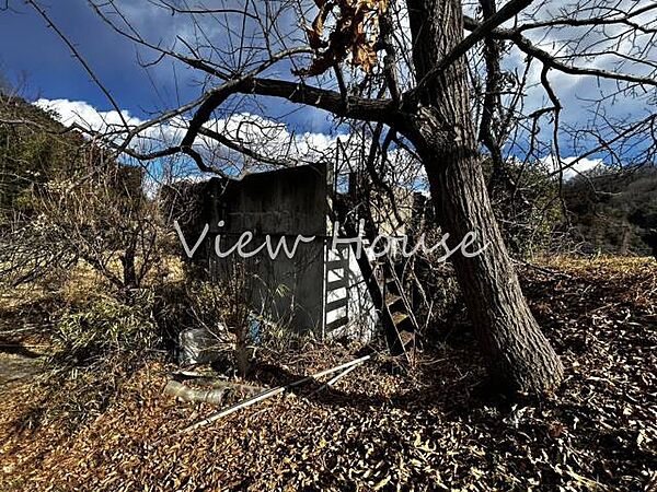＼資材置き場としておすすめ！／●古家付き土地●現況でのお渡しです●再建築不可●のどかで自然豊かな環境
