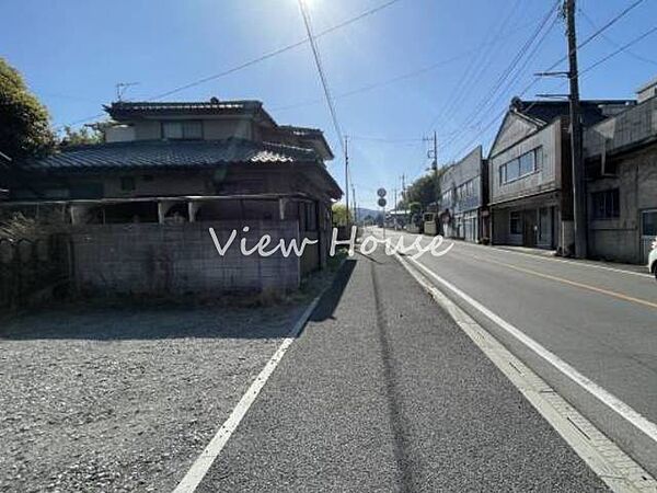 【接道】北側　９ｍ　公道
