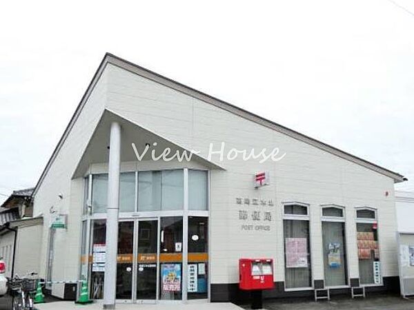 高崎江木北郵便局 704m