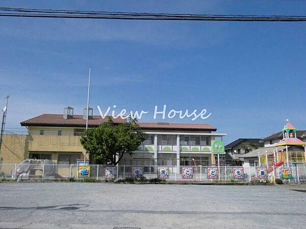 幼保連携型認定こども園上中居こども園 610m