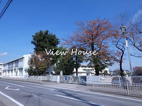 高崎市立八幡小学校 1600m
