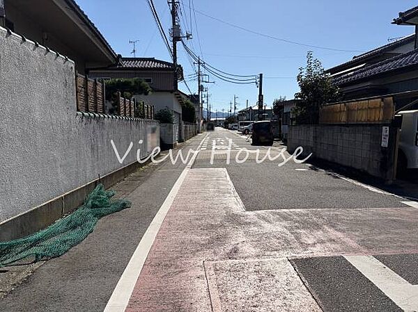 【接道】北西側　５．５Ｍ公道