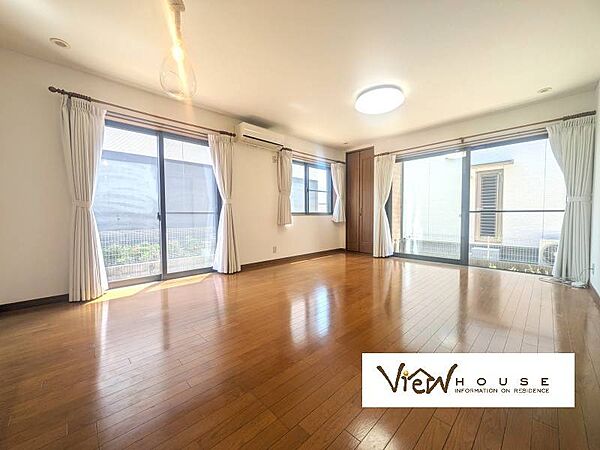 ■約78坪超の広々角地♪ゆとりある6SLDK♪ ■内覧できます♪ 【ビューハウス太田店】0120-458-333までお気軽に♪