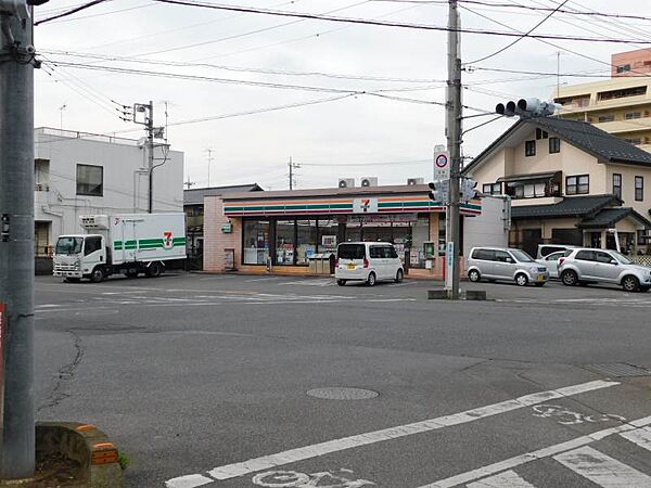 apartment 群馬県館林市本町４丁目
地図を見る