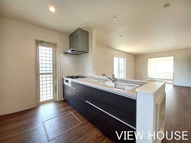 ■特別仕様☆人造大理石のシンクなのでインテリア性が高く、傷やダメージを抑えます♪