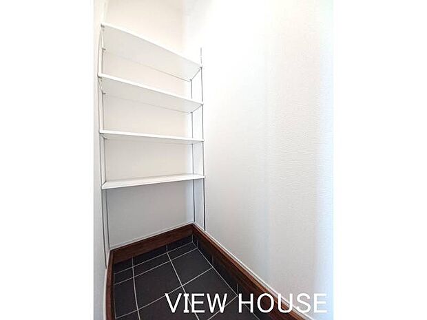 ■シューズインクローゼット|土間続きなのでベビーカー等収納することができます♪