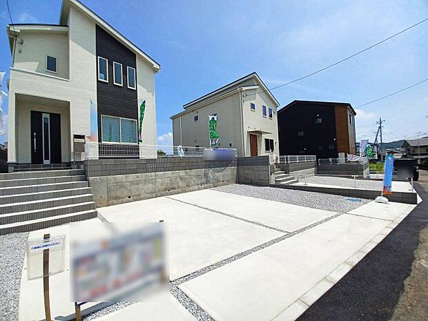 ■東武鉄道桐生線「新桐生駅」まで車で約4分♪ ■東武鉄道桐生線「阿左美駅」まで車で約5分♪