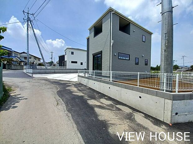 ■お庭もあります♪ガーデニングなど楽しむことができます♪