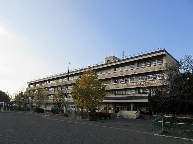 太田市立城西中学校 2860m
