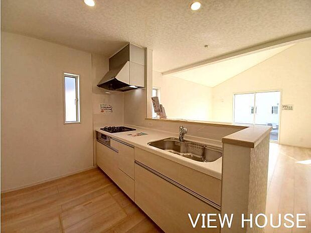 ■会話も弾む対面キッチン♪