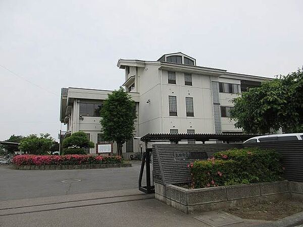 太田市立休泊中学校 1204m