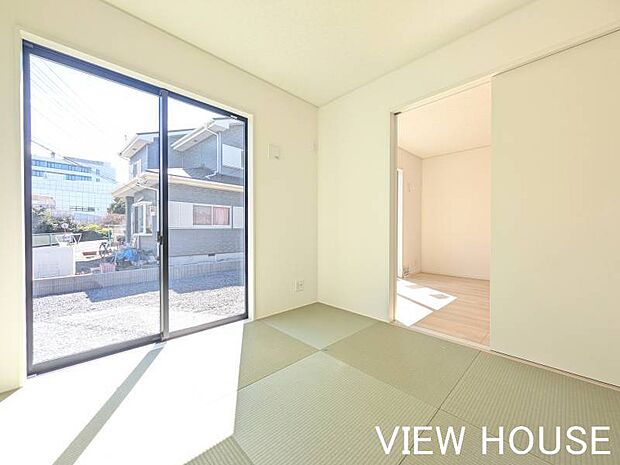 ■4.5帖和室|リビングに隣接した和室は、お子様の遊び場やお昼寝スペースにぴったりです!