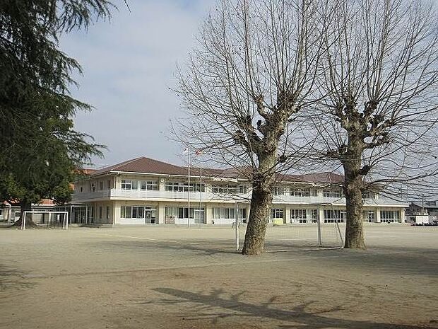 太田市立太田小学校 508m