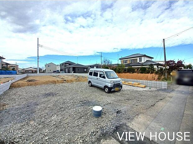 ■キッチン横にはパントリー・2階8.5帖洋室にはウォークインクローゼット付き♪(11/18撮影)