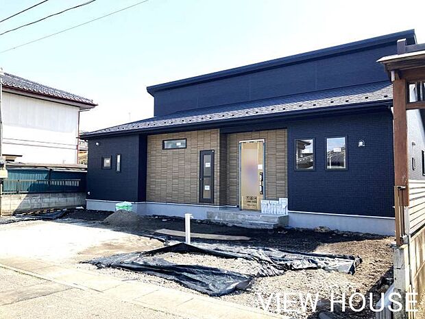 ■5.25帖洋室続きにはウォークインクローゼット付き♪
