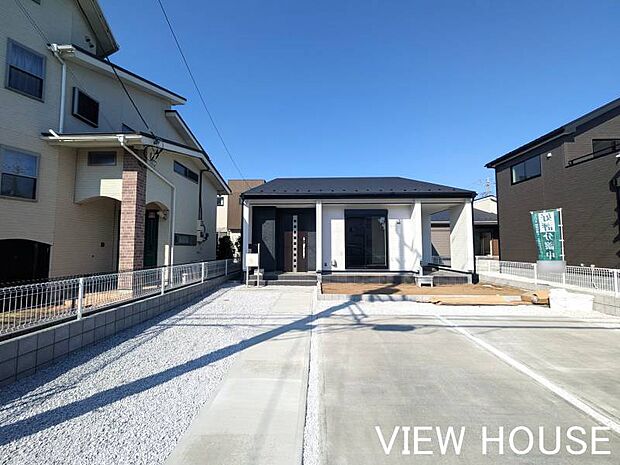 ■並列3台駐車可能なカースペース♪(3/17撮影)