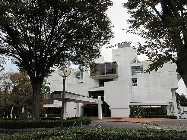 大泉町役場 1573m