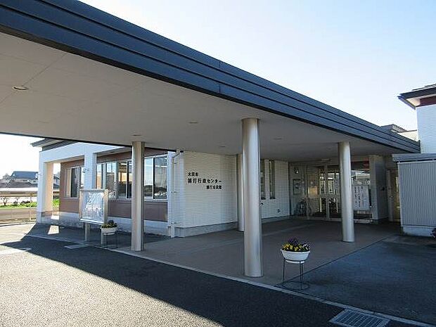 太田市綿打行政センター 2897m