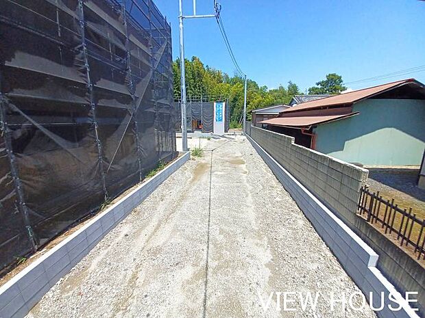 ■2号棟東側には3.4号棟の協定道路があるので、日当たり良好です♪
