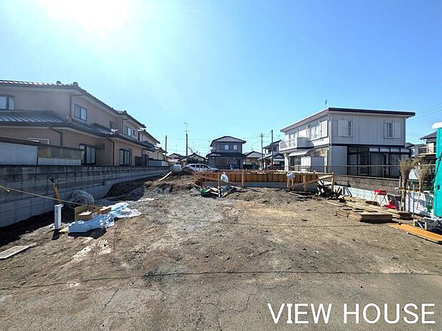 ■コンビニまで徒歩約4分、ドラックストアまで徒歩約3分と、ちょっとした買い出しが非常に便利な立地です♪(3/16撮影)