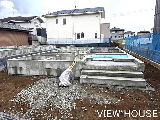 ■キッチンは対面式で、お料理中もご家族との会話が弾み、絆が深まりますね♪(3/26撮影)