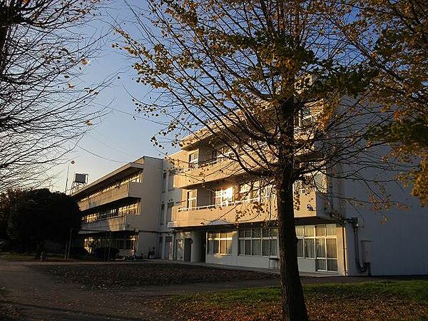 太田市立生品中学校 2034m