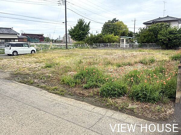 ■これだけの広さがあれば、大型トラックや重機の複数台保管も余裕を持って行えますね♪