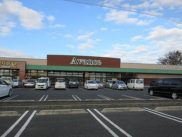 アバンセ藪塚店 5506m
