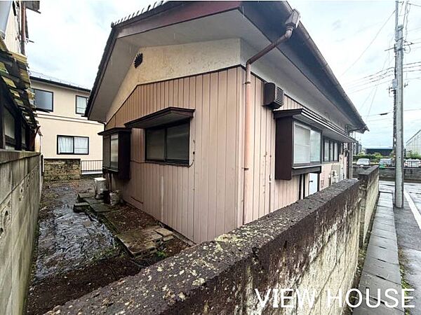 ■敷地まわりはすっきりと整えられており、落ち着いた雰囲気の中で安心してお過ごしいただける住環境が広がっています！